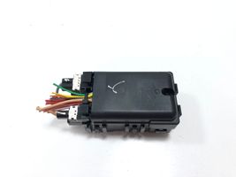 Citroen C4 II Module de fusibles 9665492680