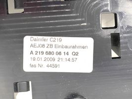 Mercedes-Benz CLS C219 Zestaw przełączników i przycisków A2196800614
