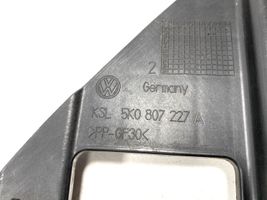 Volkswagen Golf VI Staffa faro/fanale 5K0807227A