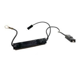 Mercedes-Benz C W203 Amplificateur d'antenne A2038209489