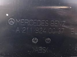 Mercedes-Benz CLS C219 Sedile posteriore A2119240037