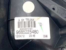 Citroen C3 Takaluukun takavalot 9685225480