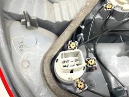 Toyota Yaris Lampa tylna 52004