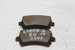 Skoda Superb B6 (3T) Jarrupalat (takana) 