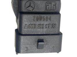 Mercedes-Benz CLS C219 Nokka-akselin nopeusanturi A0031539728
