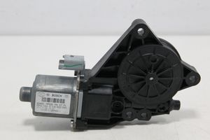 KIA Venga Front door window regulator motor 824501P000