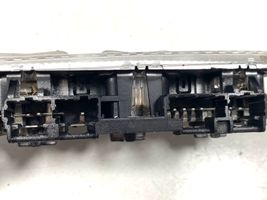 Citroen C4 I Picasso Interjero apšvietimo jungtukas 9680713980