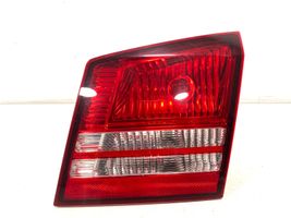 Dodge Journey Lampy tylnej klapy bagażnika 04806368AC