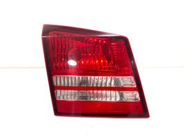 Dodge Journey Lampy tylnej klapy bagażnika 04806369AC