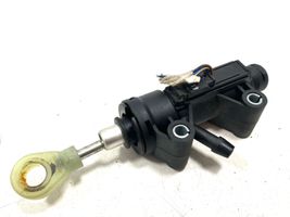 BMW X1 E84 Główny cylinder sprzęgła 6773670