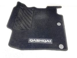 Nissan Qashqai Auton lattiamattosarja KE7454E221