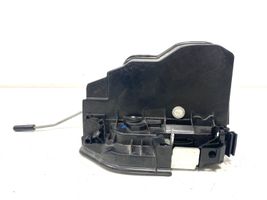 BMW X1 E84 Rear door lock 7202148