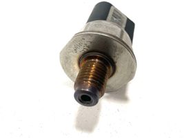 Audi A4 S4 B7 8E 8H Fuel pressure sensor 059130758E