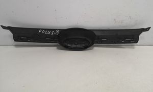 Ford Focus Etupuskurin ylempi jäähdytinsäleikkö BM51BA133B