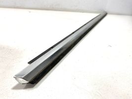 Audi A8 S8 D3 4E Rivestimento modanatura del vetro della portiera posteriore 4E0853763G