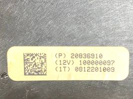 Chevrolet Volt I Ohjauspyörän pylvään verhoilu 20836910