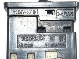 Toyota Land Cruiser (J120) Wing mirror switch 183575
