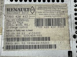 Renault Scenic I Radio/CD/DVD/GPS head unit 7700426412