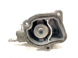 Mercedes-Benz Vito Viano W639 Termostaatin kotelo A64620015