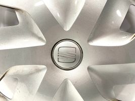 Seat Ibiza IV (6J,6P) R15 wheel hub/cap/trim 6JA601147