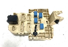 Opel Agila B Fuse module 3677051K01