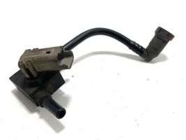 Opel Astra H Tuyau d'alimentation conduite de carburant X215114