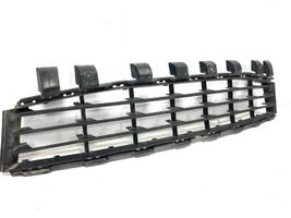 Renault Megane II Grille inférieure de pare-chocs avant 8200412379