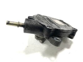 Mercedes-Benz A W169 Alipainepumppu A6402300365