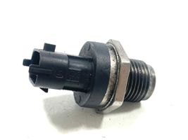 Opel Antara Fuel pressure sensor 0281002937