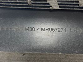 Mitsubishi Colt Moulure de porte arrière MR957271LH