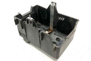 Ford Fusion Battery box tray 2S6T10723