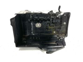 Volvo XC70 Battery box tray 31294078