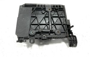 Renault Scenic II -  Grand scenic II Vassoio batteria 8200467409B