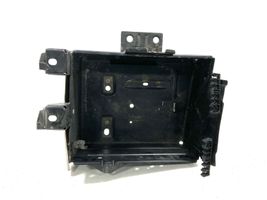 Opel Vivaro Battery box tray 189635