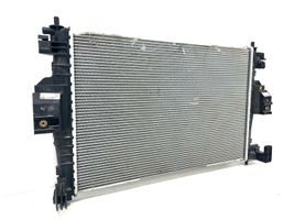 Peugeot RCZ Radiateur de refroidissement 9673947480