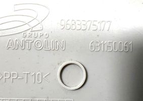 Citroen C3 B-pilarin verhoilu (yläosa) 9686634177