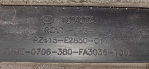Toyota Auris 150 Takaoven lista (muoto) PZ415E285001