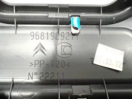 Citroen C5 Rivestimento di protezione sottoporta del bagagliaio/baule 9681929277