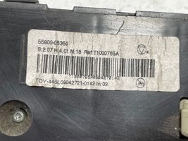 Toyota Avensis T270 Oro kondicionieriaus/ klimato/ pečiuko valdymo blokas (salone) 5590005350