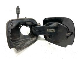 Renault Clio III Bouchon, volet de trappe de réservoir à carburant 8200383466