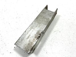 Audi A6 S6 C6 4F Aizmugurē bampera amortizators 4F9807331