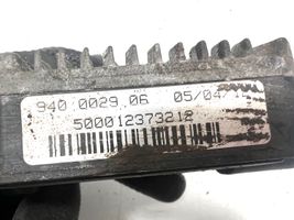 Ford C-MAX II Fan control module 940002906