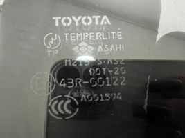 Toyota Land Cruiser (J120) Szyba drzwi tylnych 43R00122