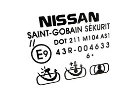 Nissan Pathfinder R51 Szyba przednia / czołowa 43R004633