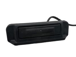 Hyundai Bayon Przełącznik / Przycisk otwierania klapy bagażnika 