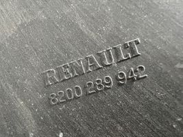 Renault Clio III Pare-boue arrière 8200289942