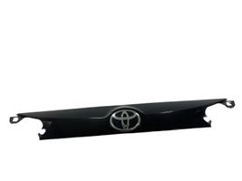 Toyota RAV 4 (XA40) Takaluukun rekisterikilven valon palkki 7680142220
