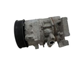 Toyota RAV 4 (XA40) Ilmastointilaitteen kompressorin pumppu (A/C) 4472807951