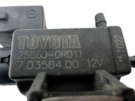 Toyota RAV 4 (XA40) Elettrovalvola turbo 258600R011