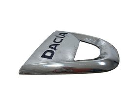 Dacia Sandero Logo, emblème de fabricant 908894079R